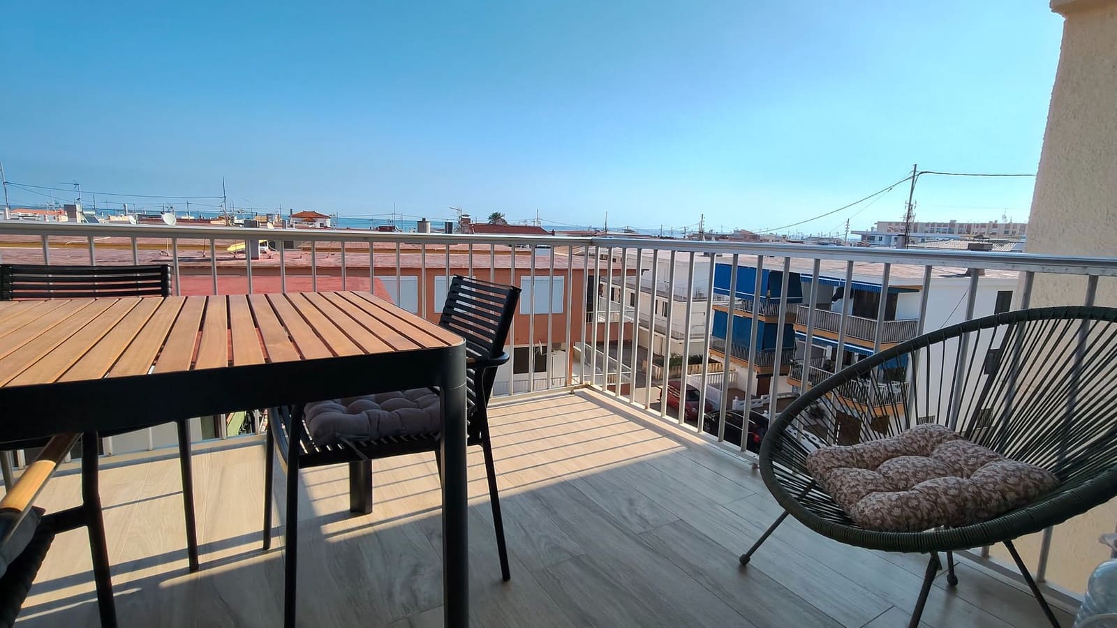 Apartamento de 3 habitaciones en Oliva en alquiler - 950 € (Ref: 10154564)