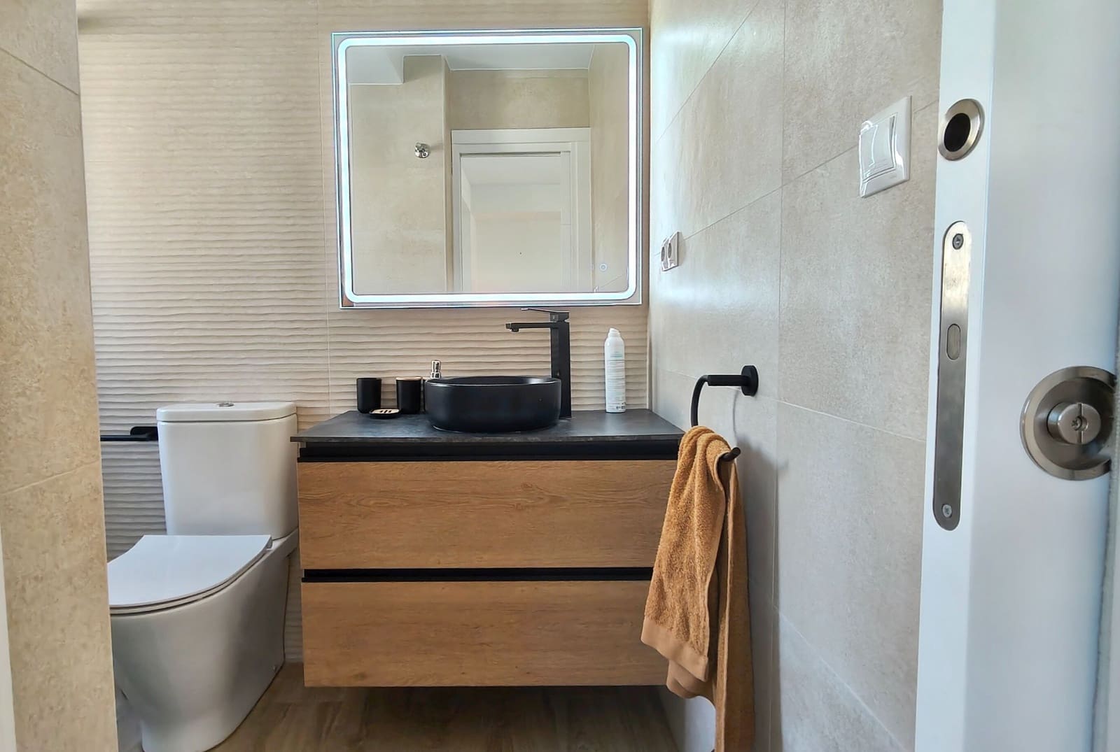 Apartamento de 3 habitaciones en Oliva en alquiler - 950 € (Ref: 10154564)