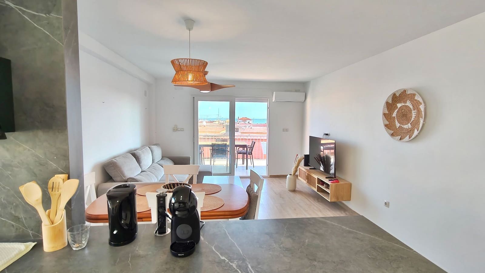 Apartamento de 3 habitaciones en Oliva en alquiler - 950 € (Ref: 10154564)