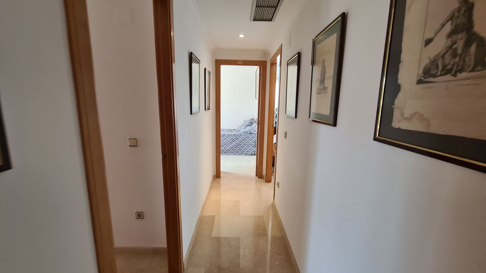 3 quarto Apartamento para arrendar em Javea / Xabia com piscina garagem - 950 € (Ref: 9072054)