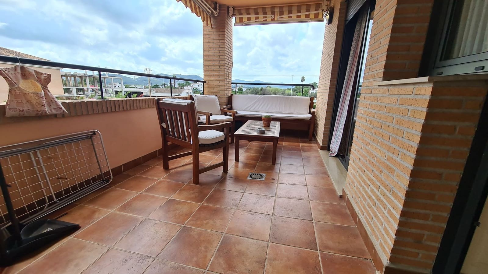 3 quarto Apartamento para arrendar em Javea / Xabia com piscina garagem - 950 € (Ref: 9072054)