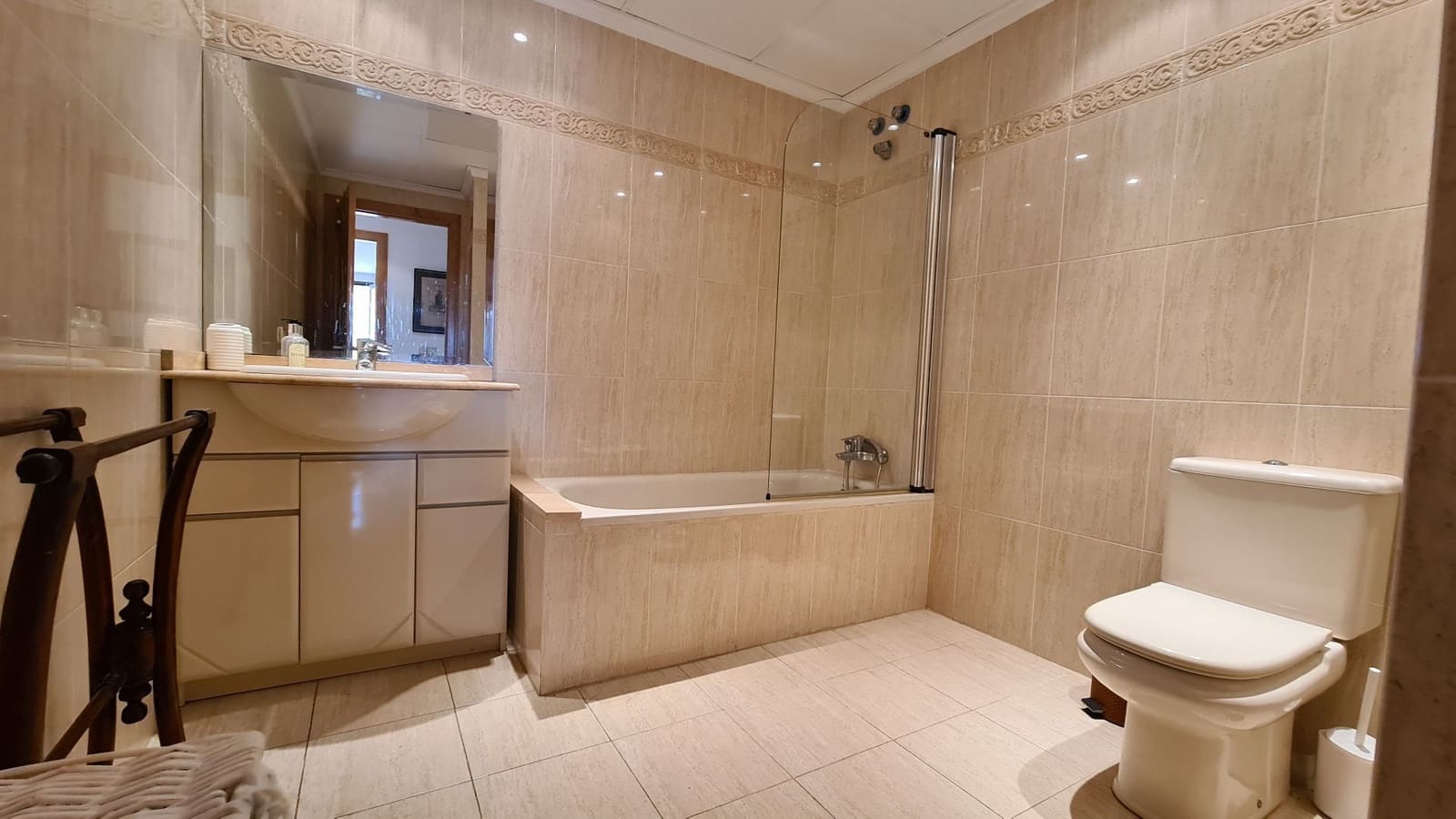 3 quarto Apartamento para arrendar em Javea / Xabia com piscina garagem - 950 € (Ref: 9072054)