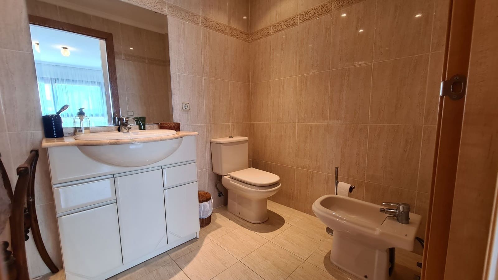 3 quarto Apartamento para arrendar em Javea / Xabia com piscina garagem - 950 € (Ref: 9072054)