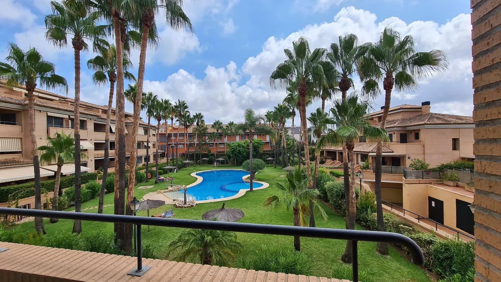 3 quarto Apartamento para arrendar em Javea / Xabia com piscina garagem - 950 € (Ref: 9072054)