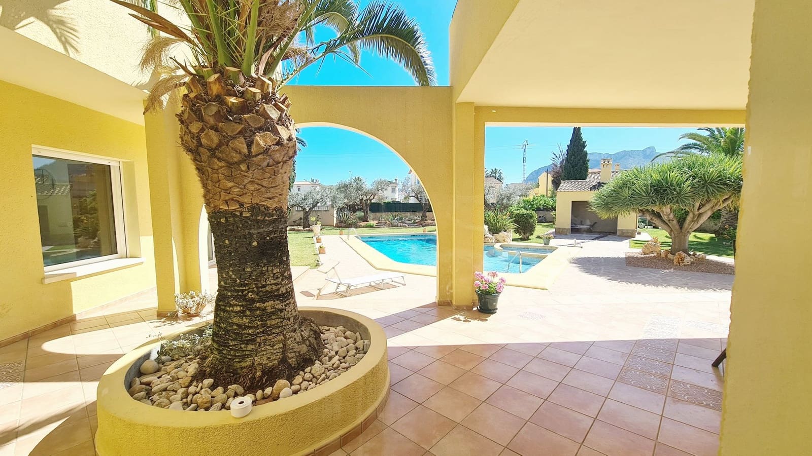 5 sypialnia Willa na sprzedaż w Els Poblets z basenem garażem - 848 000 € (Ref: 9072057)