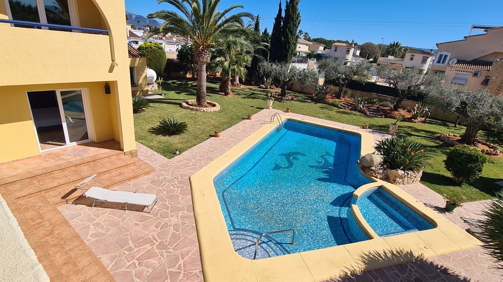 5 sypialnia Willa na sprzedaż w Els Poblets z basenem garażem - 848 000 € (Ref: 9072057)