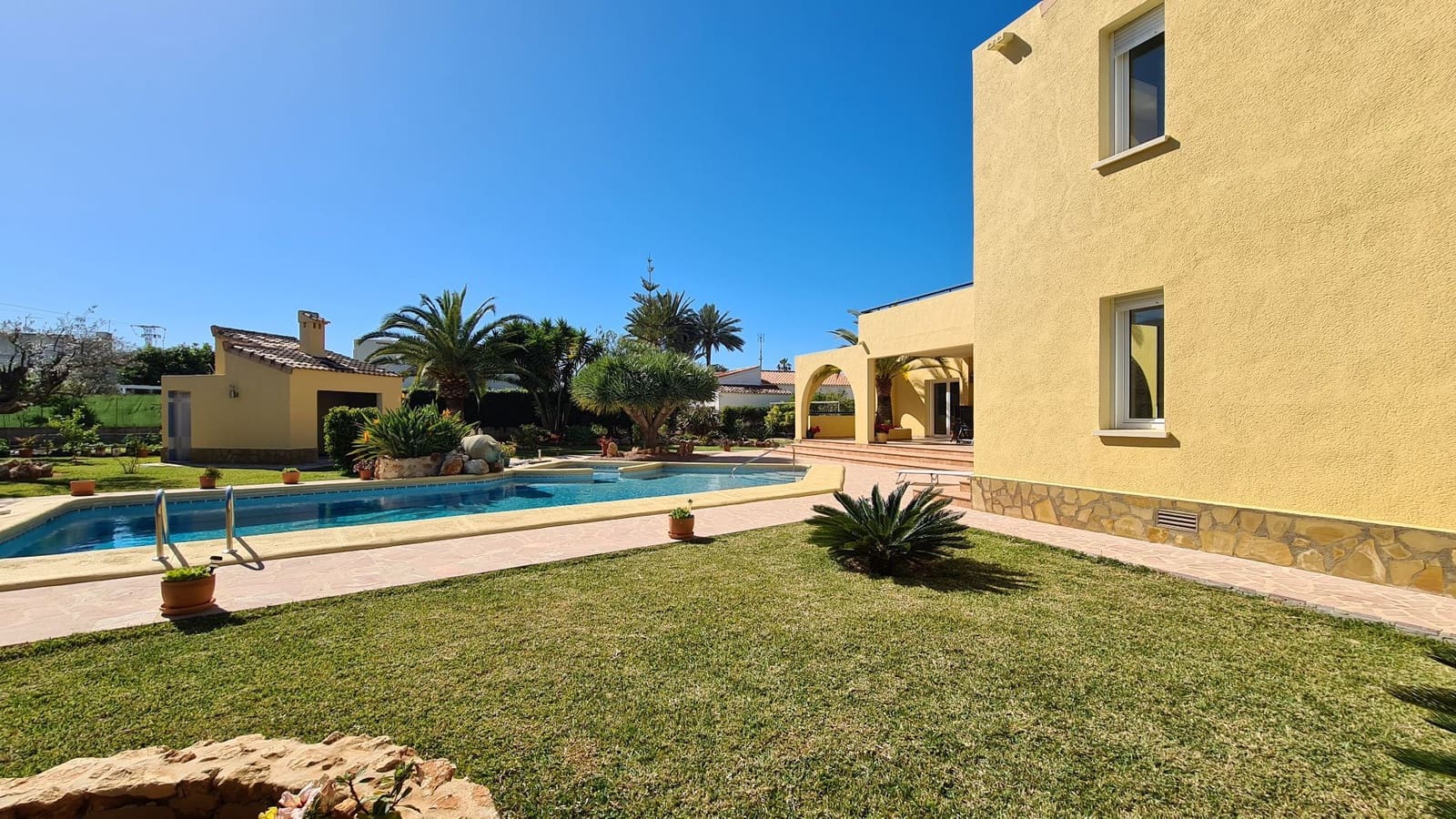 5 sypialnia Willa na sprzedaż w Els Poblets z basenem garażem - 848 000 € (Ref: 9072057)