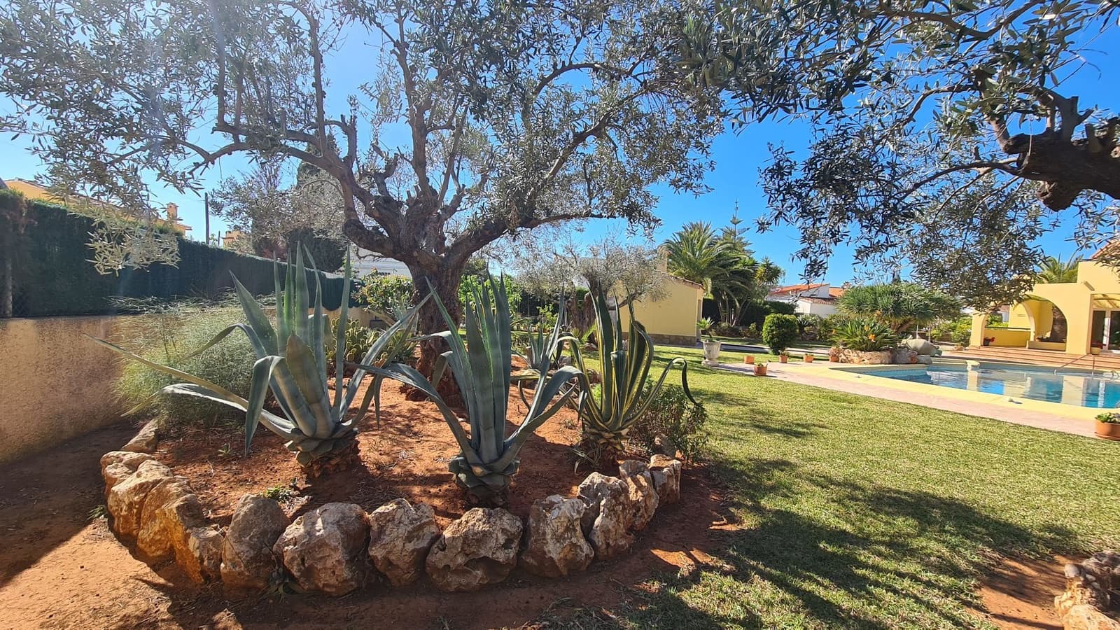 5 sypialnia Willa na sprzedaż w Els Poblets z basenem garażem - 848 000 € (Ref: 9072057)