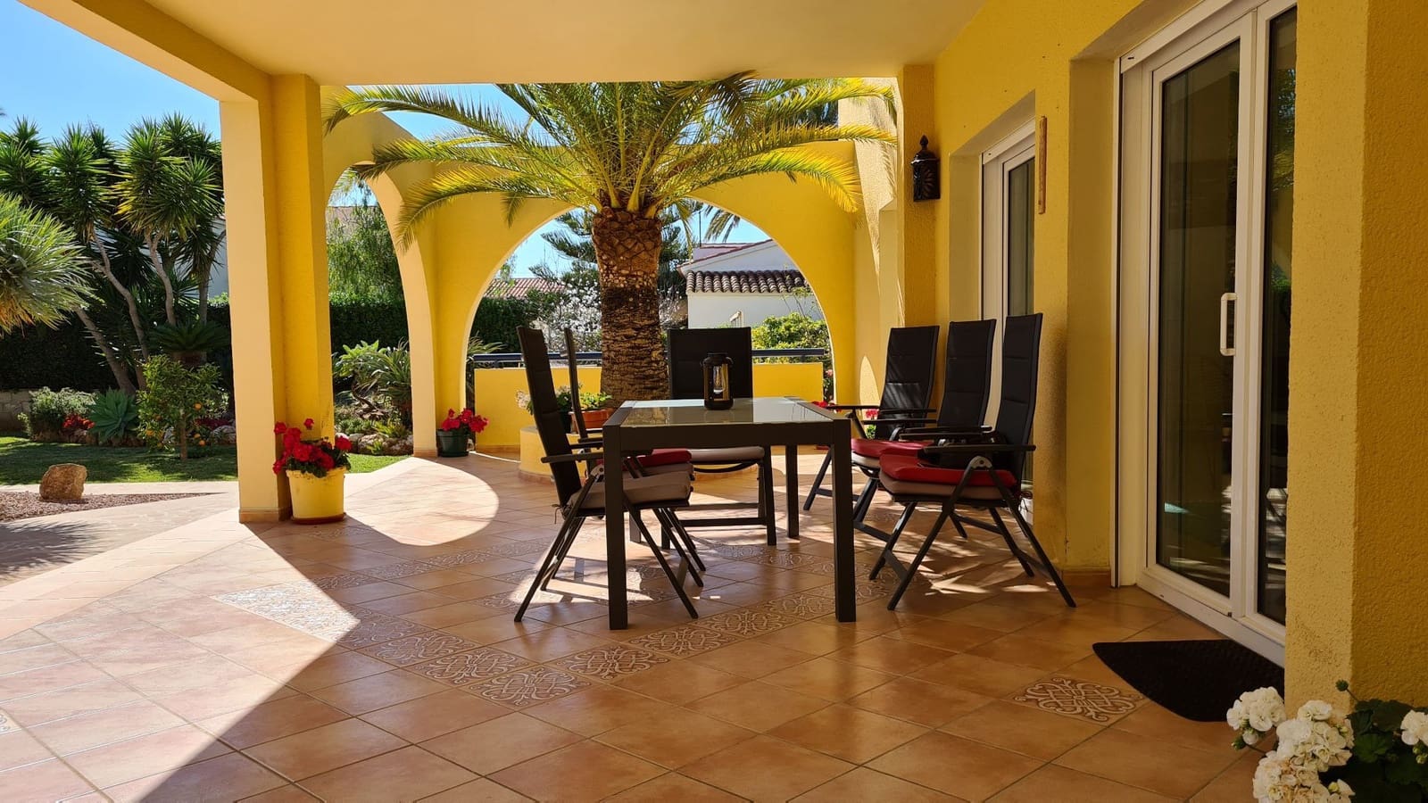 5 sypialnia Willa na sprzedaż w Els Poblets z basenem garażem - 848 000 € (Ref: 9072057)