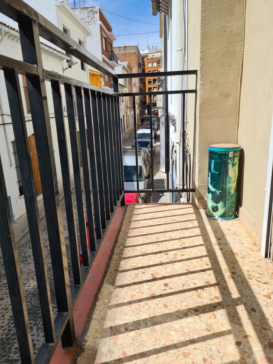 3 makuuhuone Asunto vuokrattavana paikassa Oliva - 750 € (Ref: 9072060)