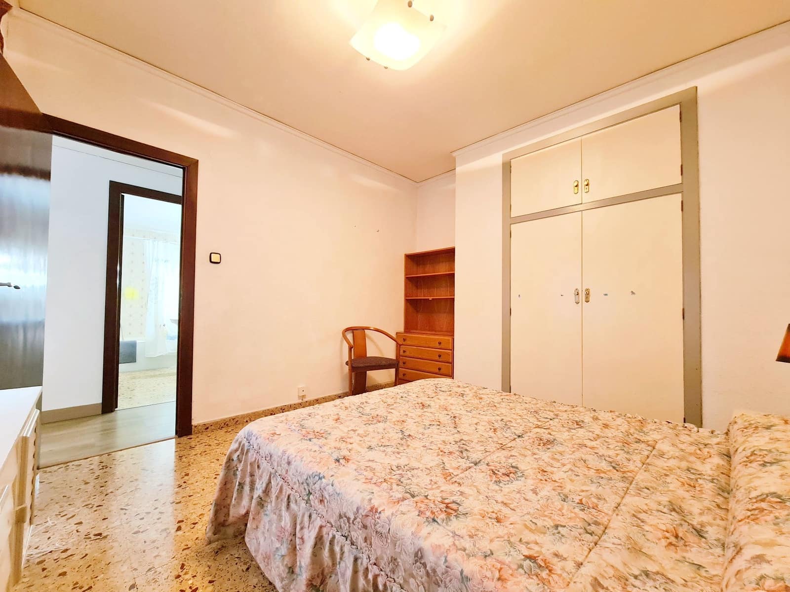 3 makuuhuone Asunto vuokrattavana paikassa Oliva - 750 € (Ref: 9072060)