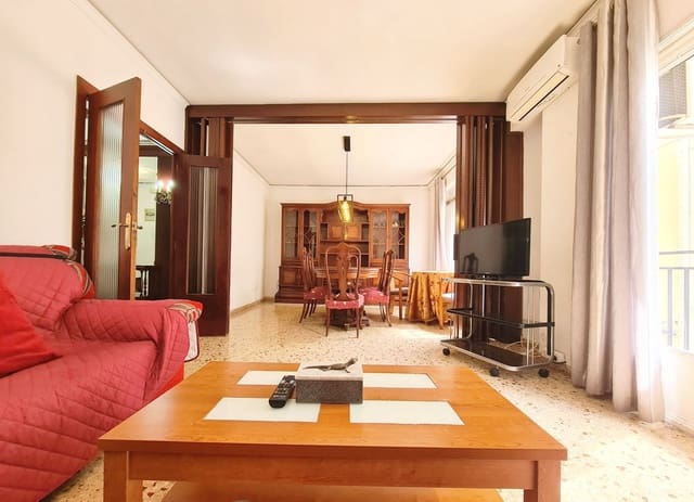 3 makuuhuone Asunto vuokrattavana paikassa Oliva Pueblo, Oliva - 750 € (Ref: 9072060)