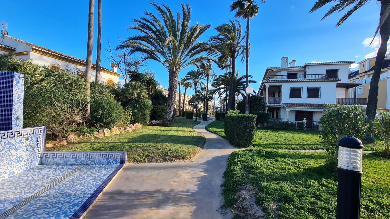 2 bedroom Townhouse for rent in Denia with pool garage - € 1,300 (Ref: 9072065)