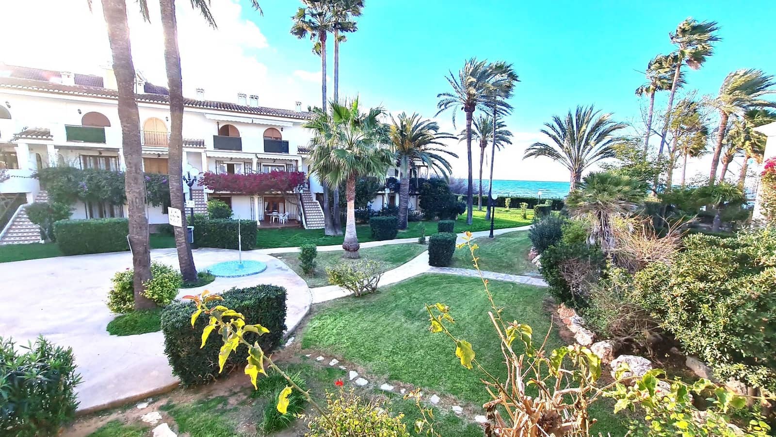 2 bedroom Townhouse for rent in Denia with pool garage - € 1,300 (Ref: 9072065)