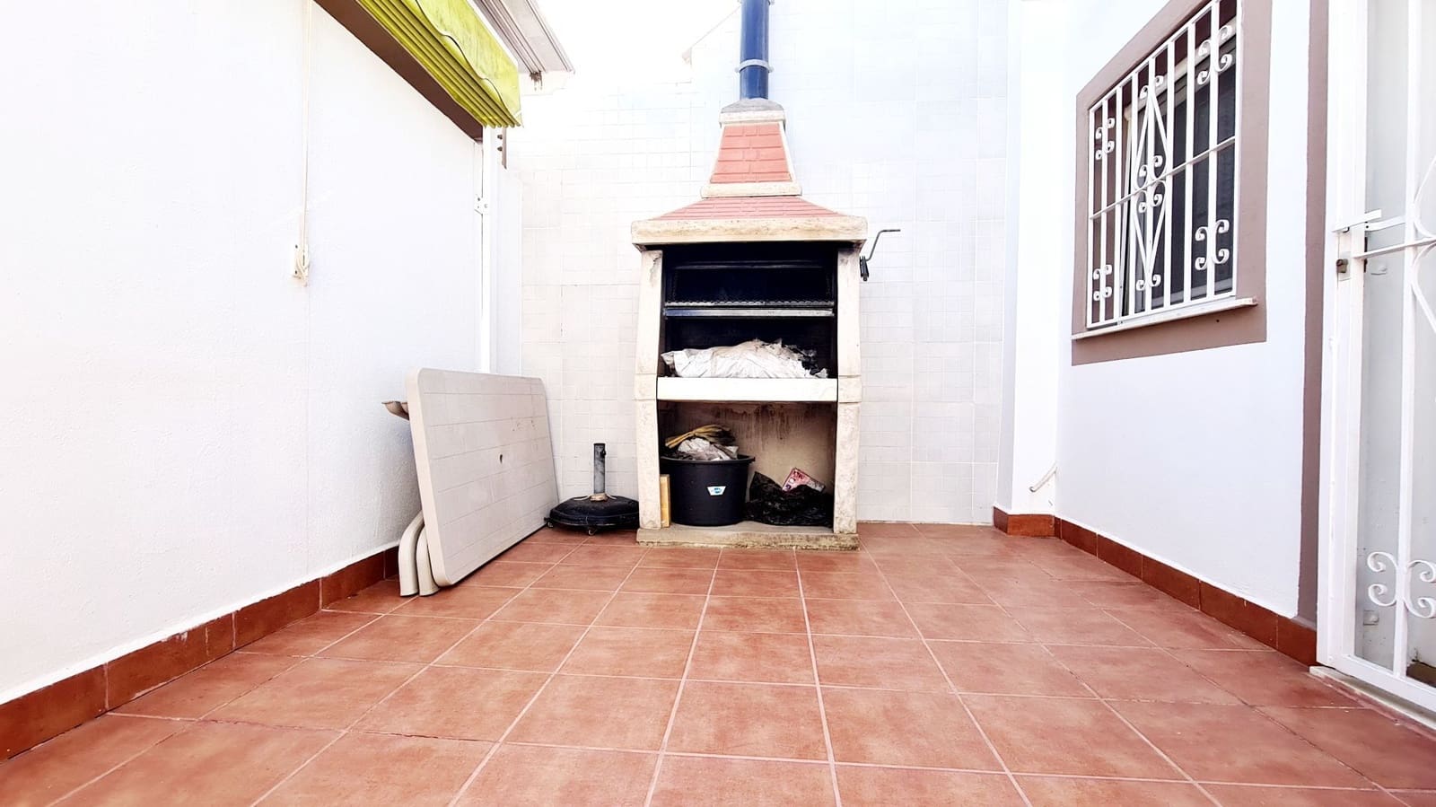 3 soveværelse Semi-Rækkehus til salg i El Vergel / Verger med swimmingpool garage - € 320.000 (Ref: 9072069)