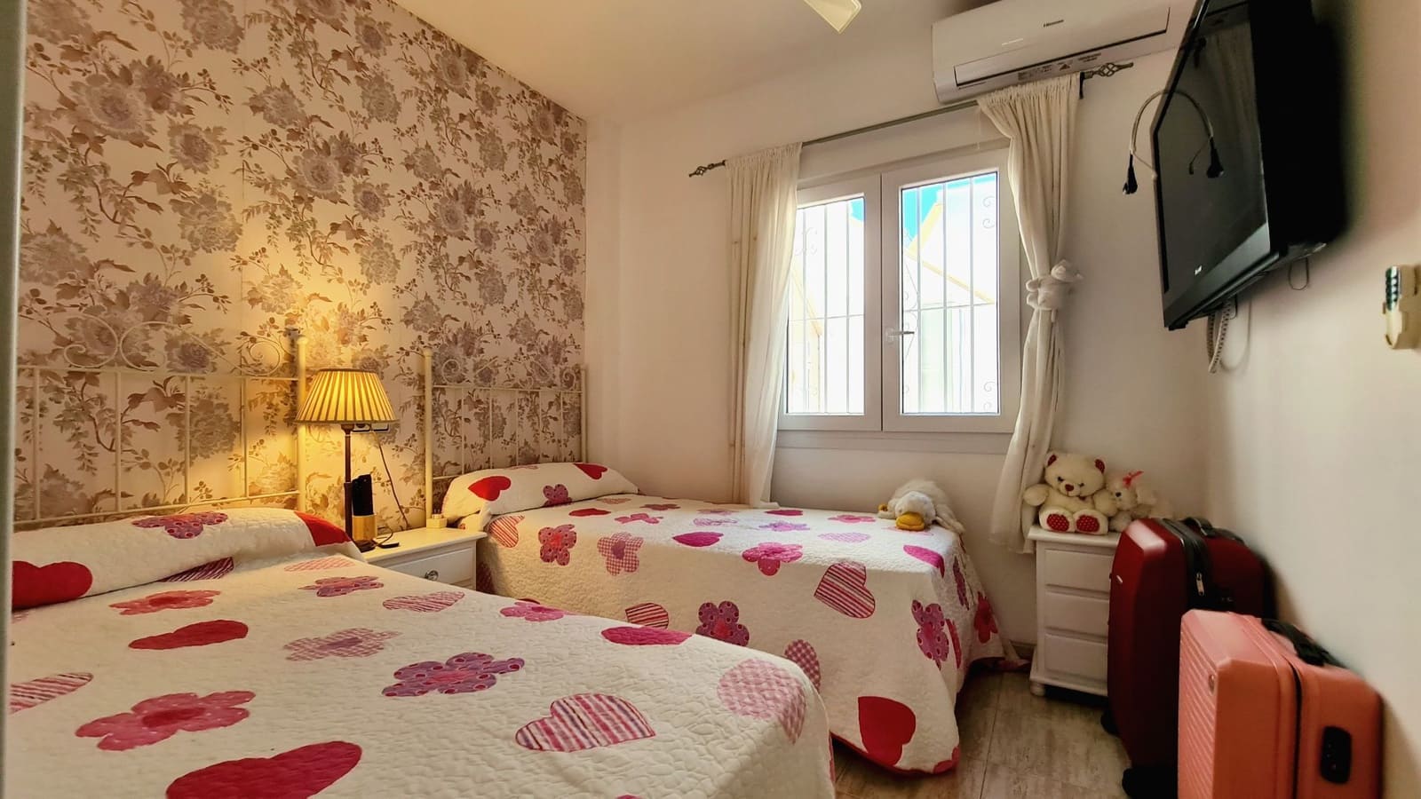 3 soveværelse Semi-Rækkehus til salg i El Vergel / Verger med swimmingpool garage - € 320.000 (Ref: 9072069)