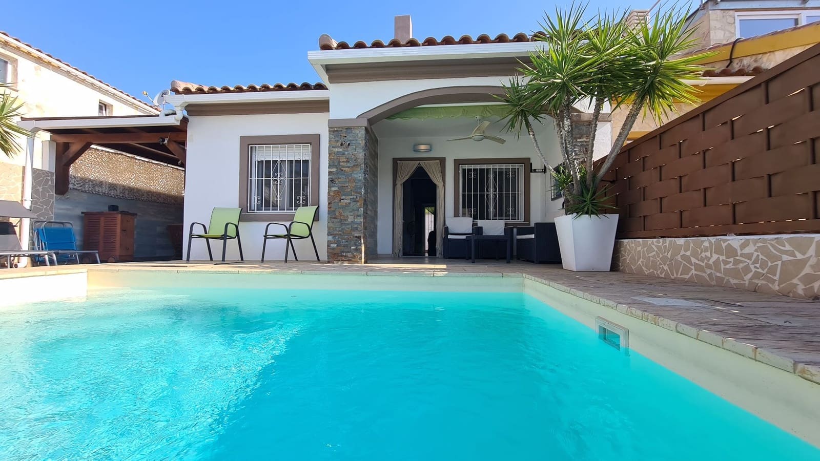 3 soveværelse Semi-Rækkehus til salg i El Vergel / Verger med swimmingpool garage - € 320.000 (Ref: 9072069)