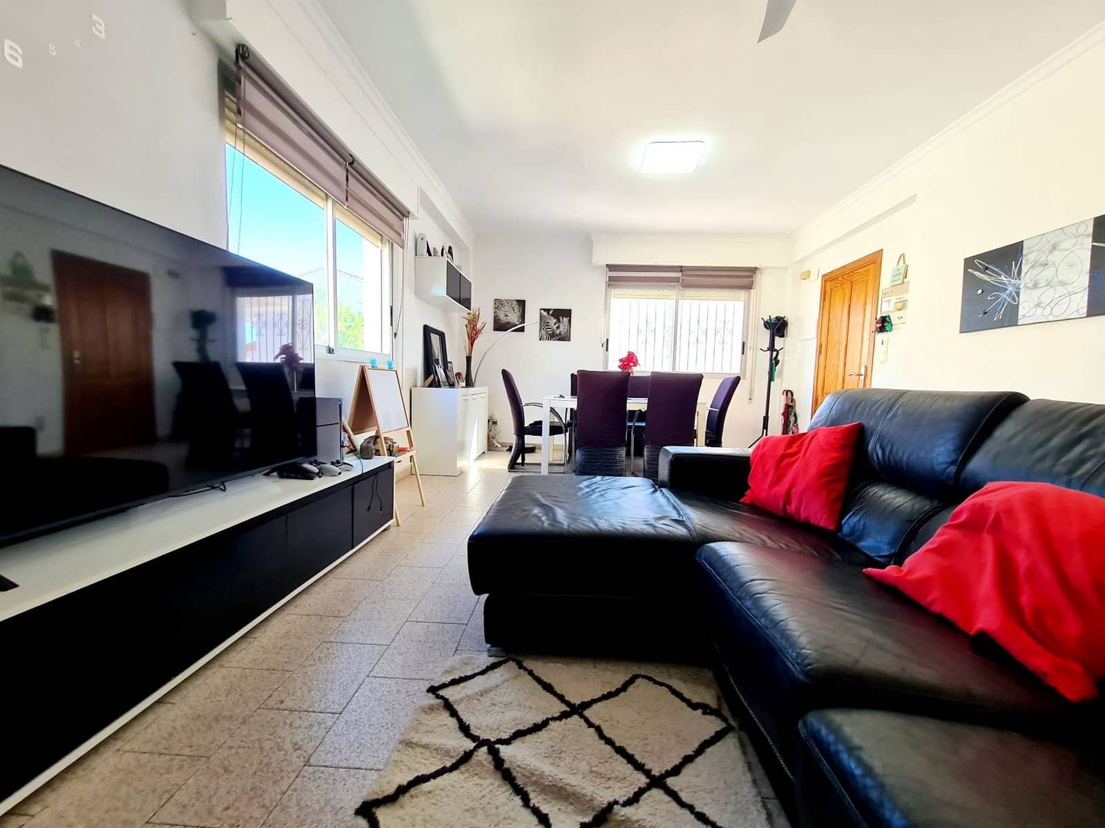 5 soveværelse Villa til salg i Oliva med garage - € 370.000 (Ref: 9072073)