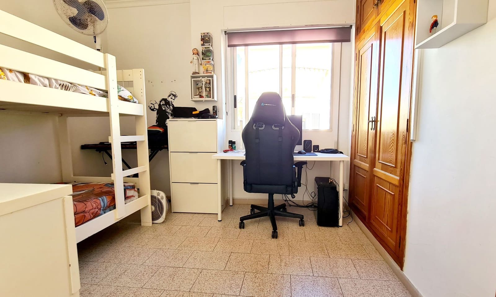 5 soveværelse Villa til salg i Oliva med garage - € 370.000 (Ref: 9072073)