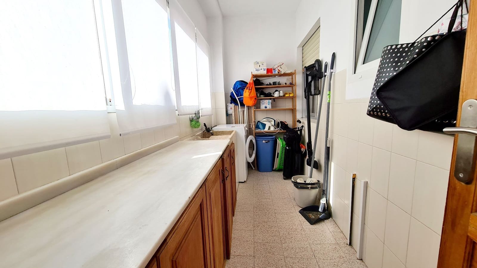 5 soveværelse Villa til salg i Oliva med garage - € 370.000 (Ref: 9072073)