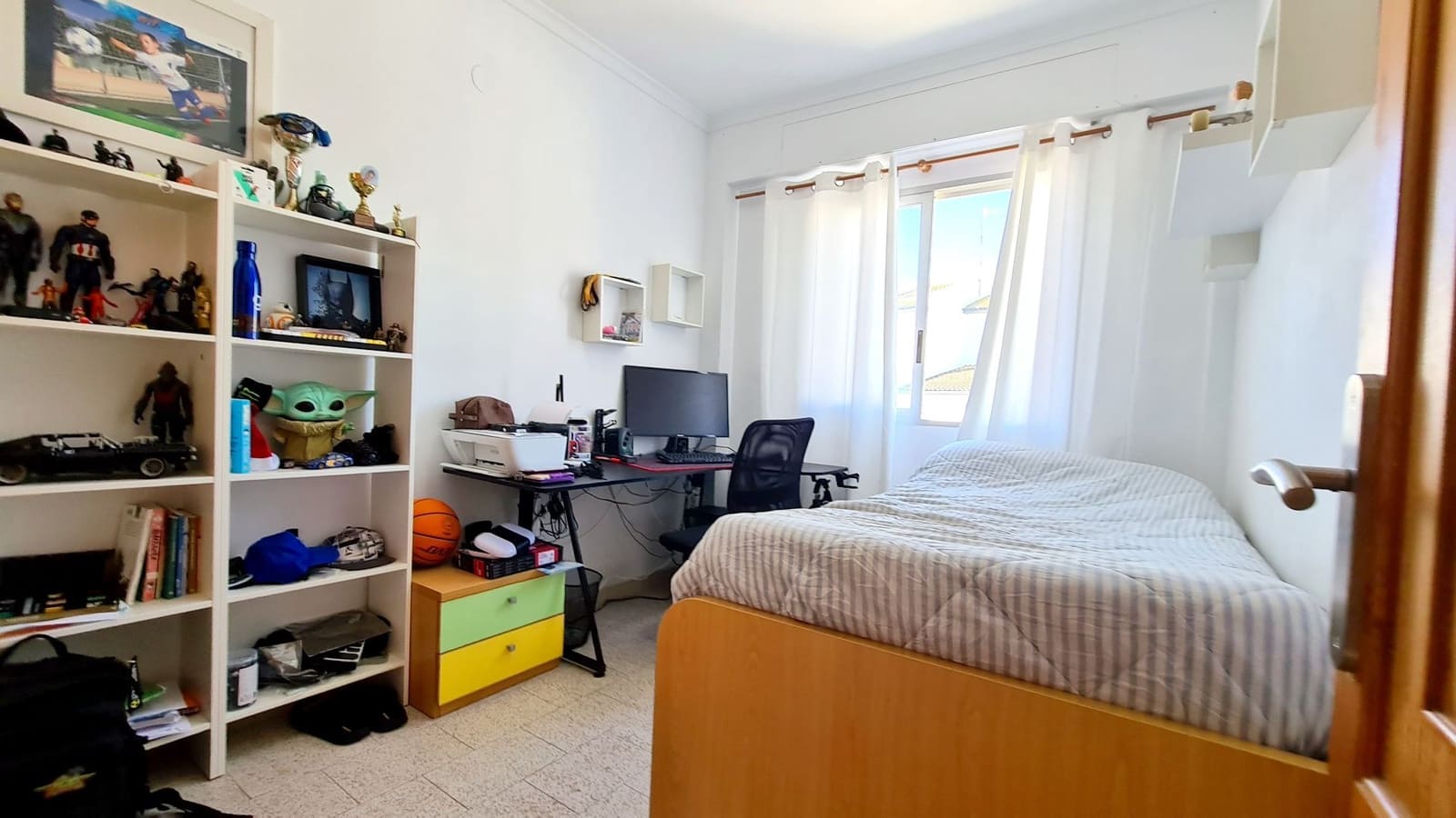 5 soveværelse Villa til salg i Oliva med garage - € 370.000 (Ref: 9072073)