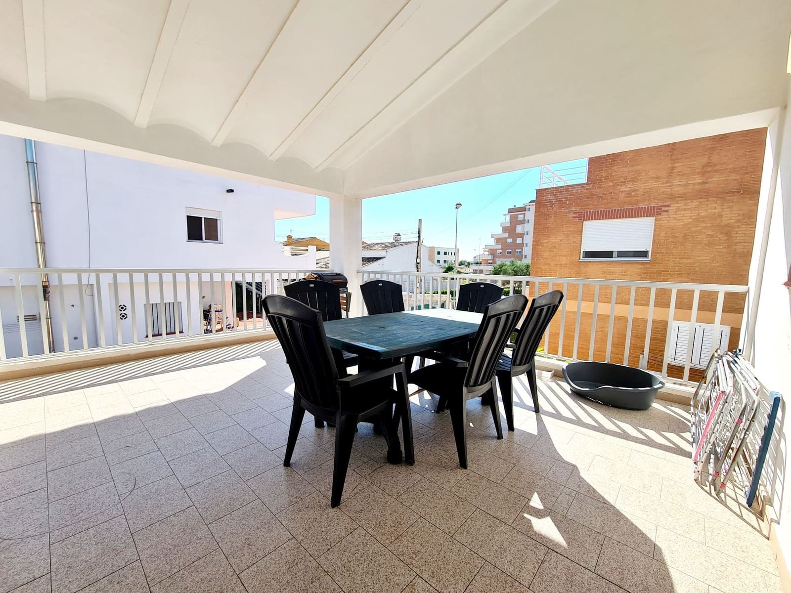 5 soveværelse Villa til salg i Oliva med garage - € 370.000 (Ref: 9072073)