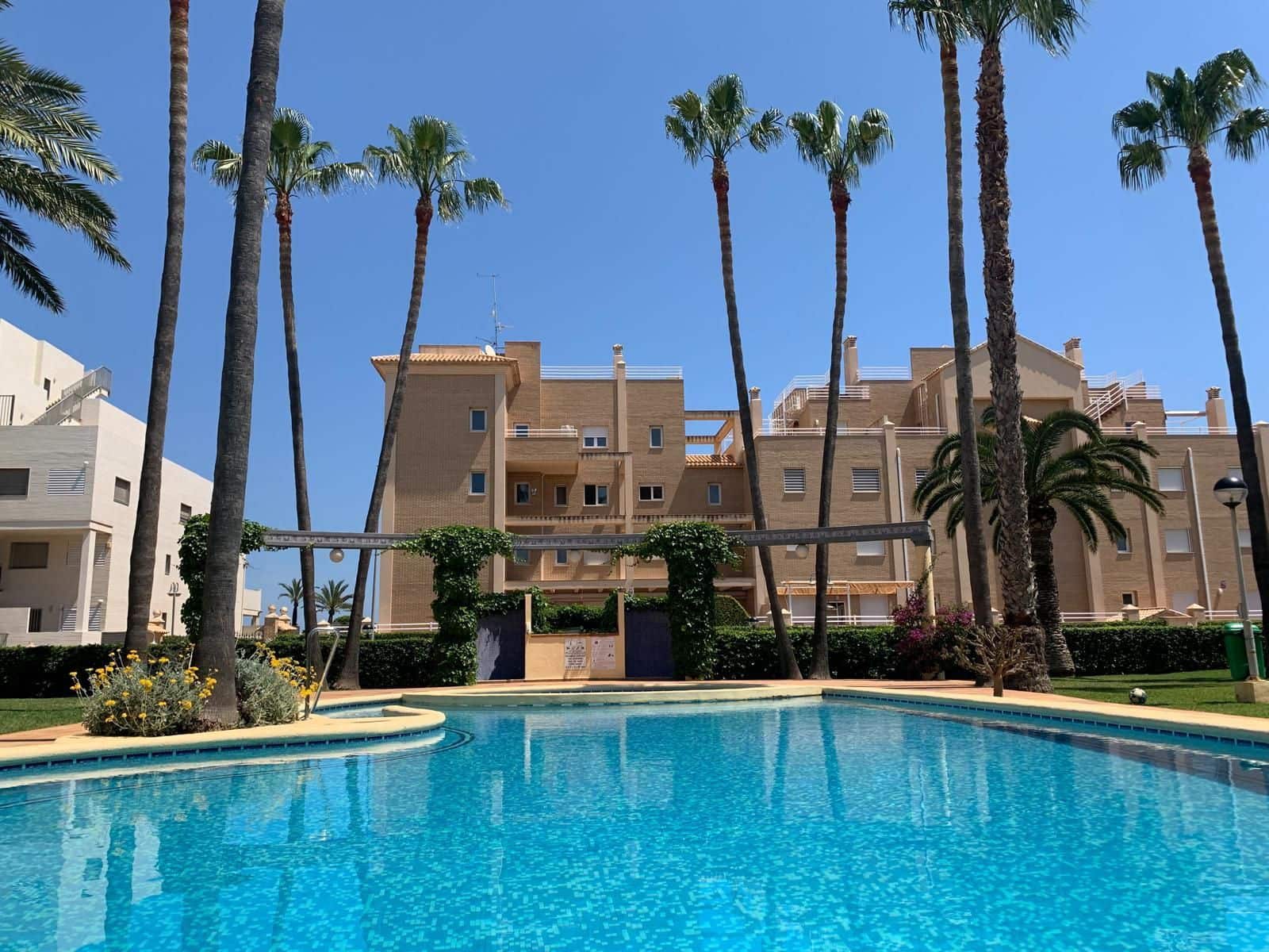 2 bedroom Apartment for sale in Denia with pool garage - € 295,000 (Ref: 9072074)