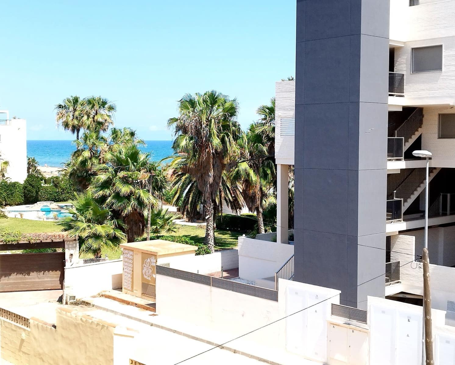 2 bedroom Apartment for sale in Denia with pool garage - € 295,000 (Ref: 9072074)