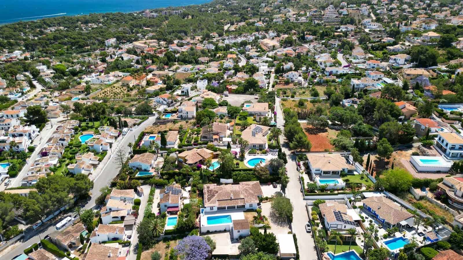 4 soveværelse Villa til salg i Denia med swimmingpool garage - € 1.390.000 (Ref: 9072076)