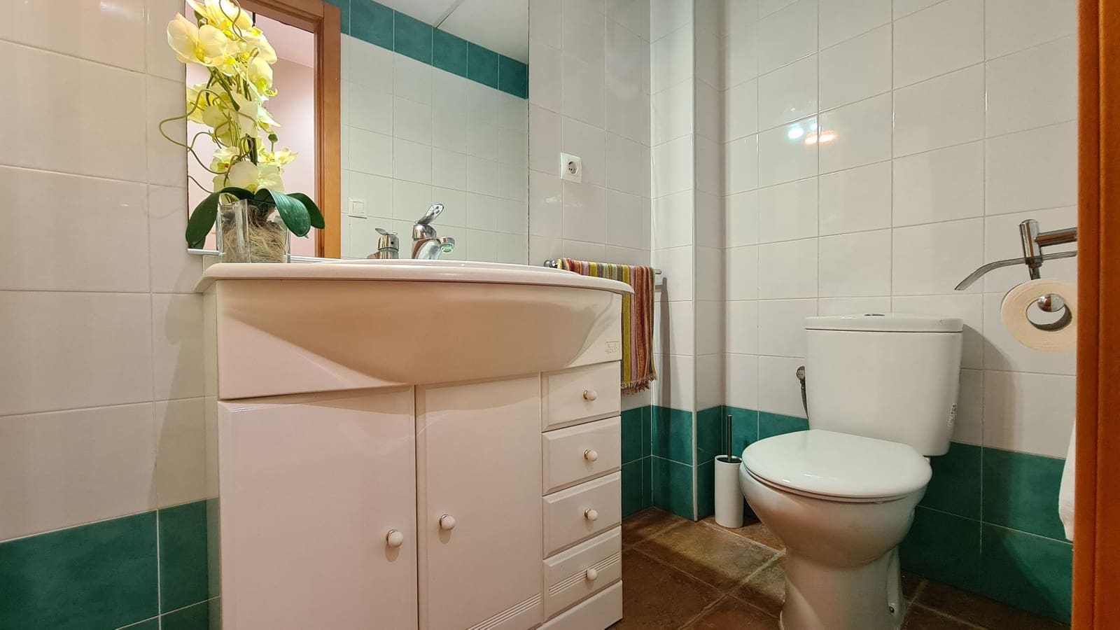 5 soveværelse Semi-Rækkehus til salg i Miramar med garage - € 251.000 (Ref: 9072082)