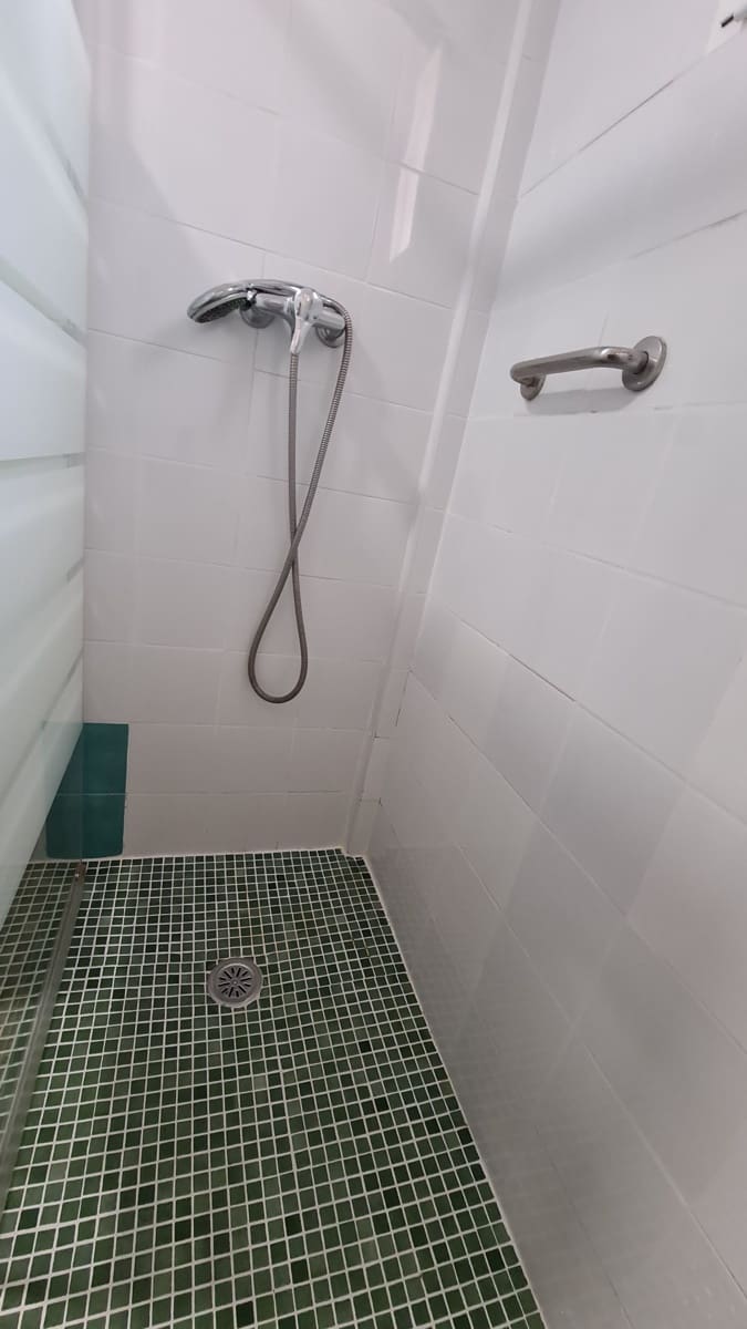 5 soveværelse Semi-Rækkehus til salg i Miramar med garage - € 251.000 (Ref: 9072082)