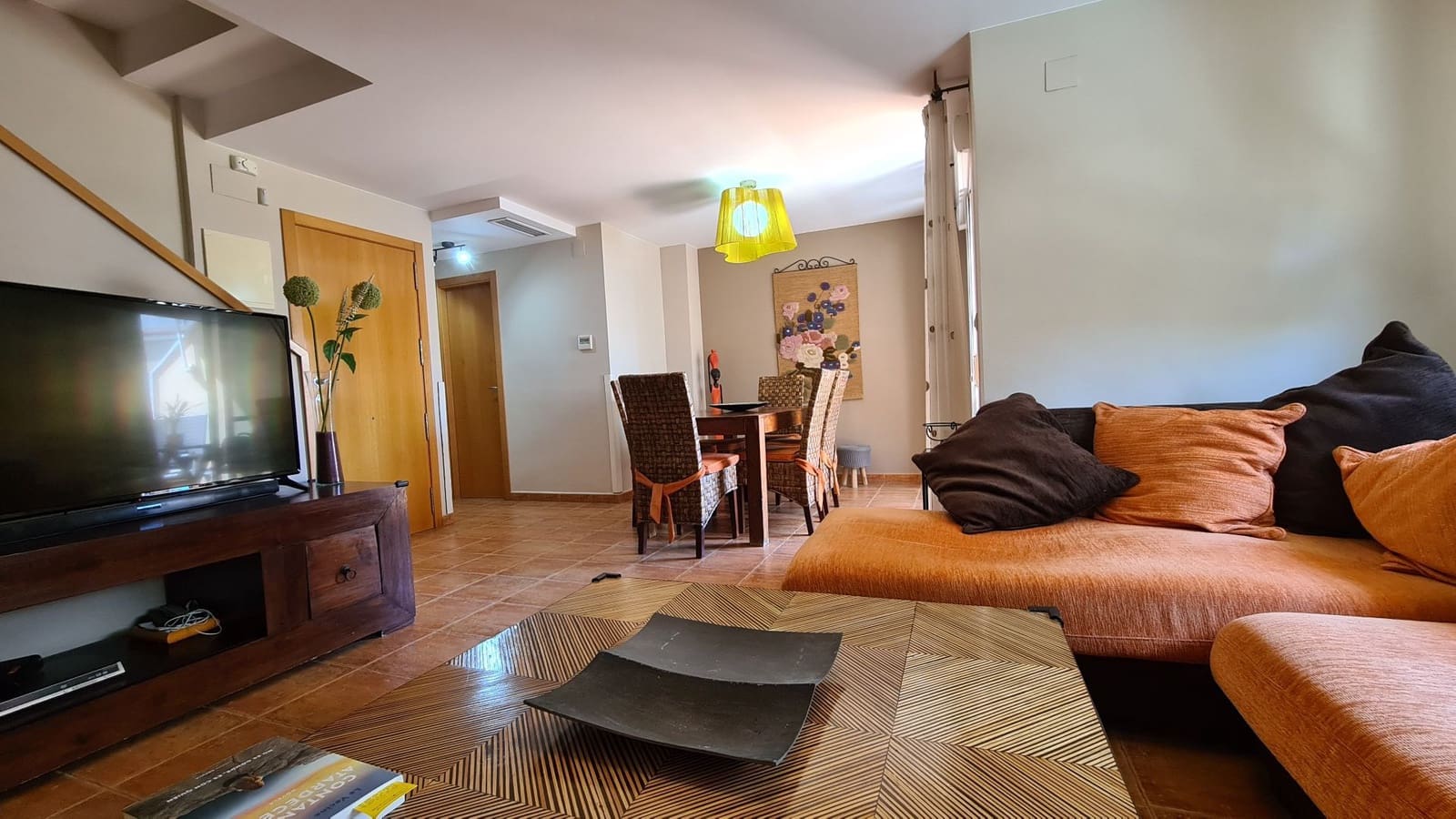 5 soveværelse Semi-Rækkehus til salg i Miramar med garage - € 251.000 (Ref: 9072082)