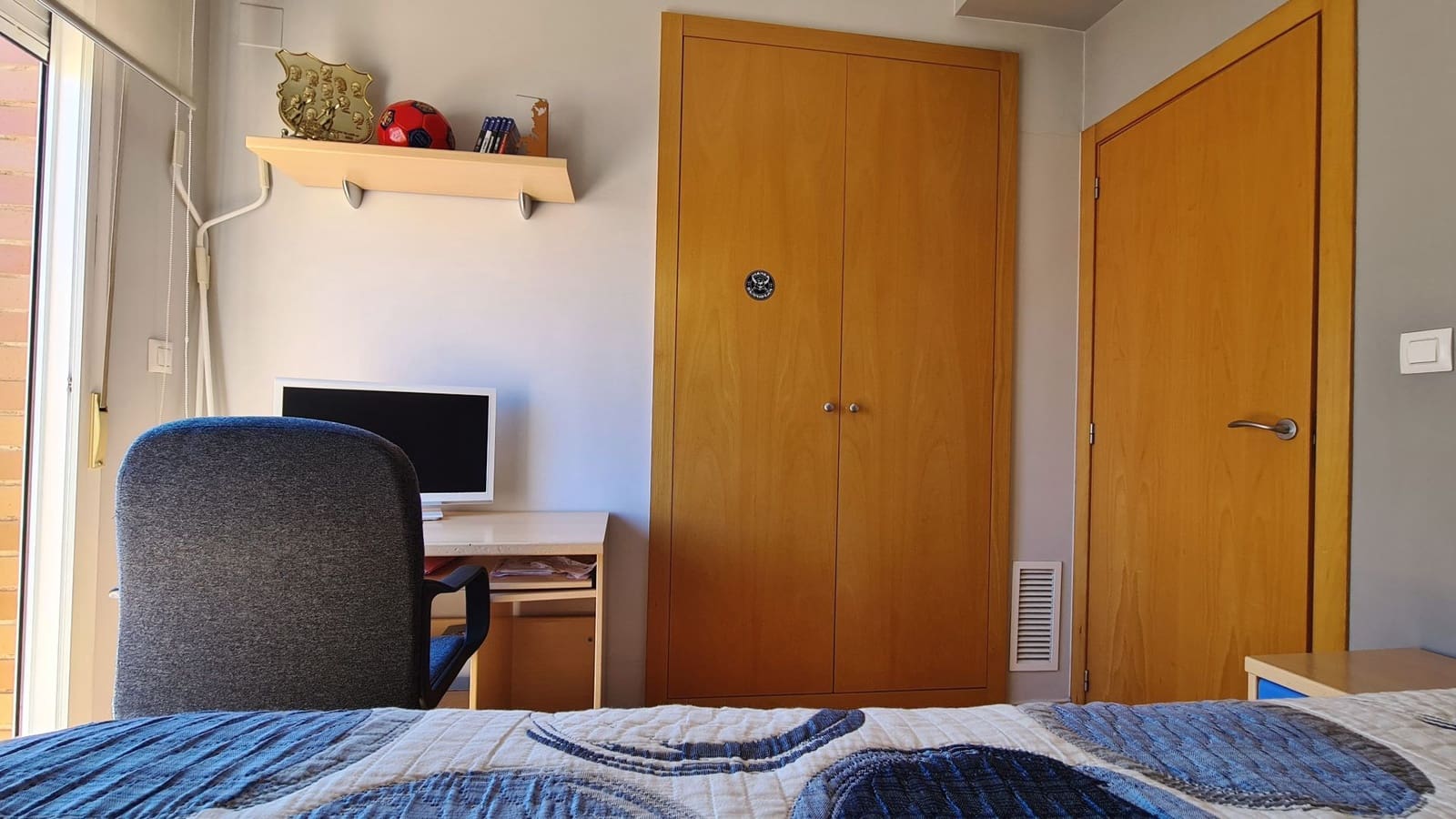 5 soveværelse Semi-Rækkehus til salg i Miramar med garage - € 251.000 (Ref: 9072082)