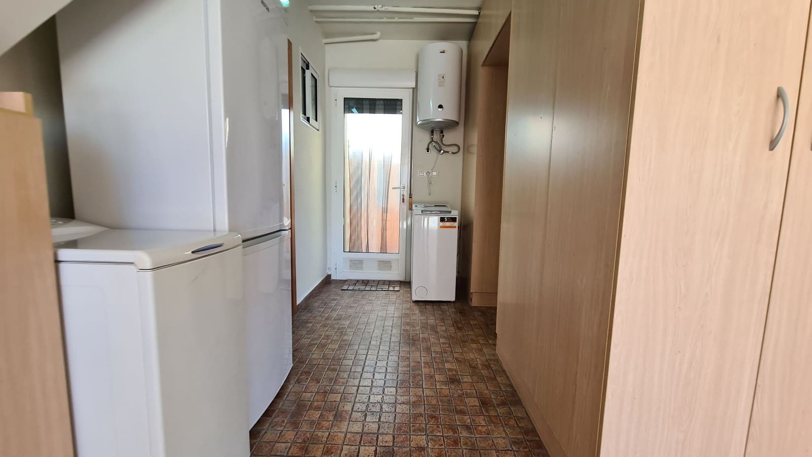 5 soveværelse Semi-Rækkehus til salg i Miramar med garage - € 251.000 (Ref: 9072082)