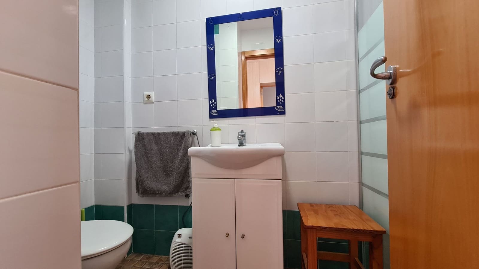 5 soveværelse Semi-Rækkehus til salg i Miramar med garage - € 251.000 (Ref: 9072082)