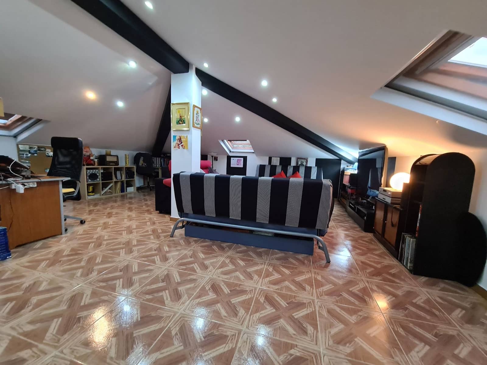 6 slaapkamer Villa te koop in Els Poblets met zwembad garage - € 830.000 (Ref: 9072083)