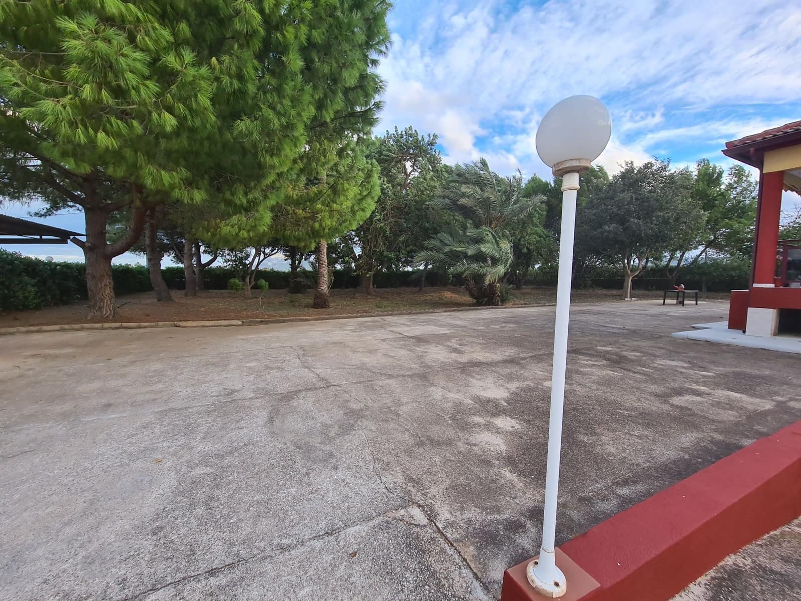 6 slaapkamer Villa te koop in Els Poblets met zwembad garage - € 830.000 (Ref: 9072083)