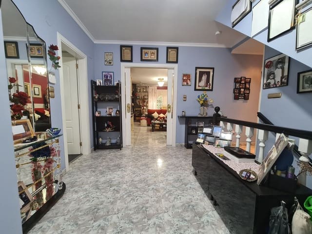 6 slaapkamer Villa te koop in Els Poblets met zwembad garage - € 830.000 (Ref: 9072083)