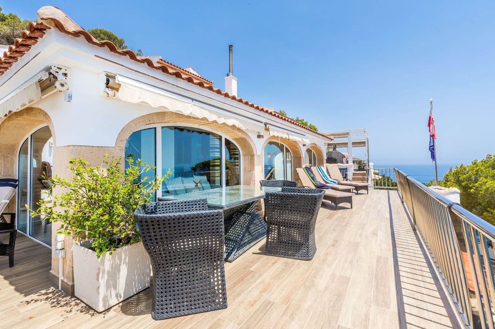 4 bedroom Villa for sale in Javea / Xabia with pool garage - € 3,500,000 (Ref: 9072085)