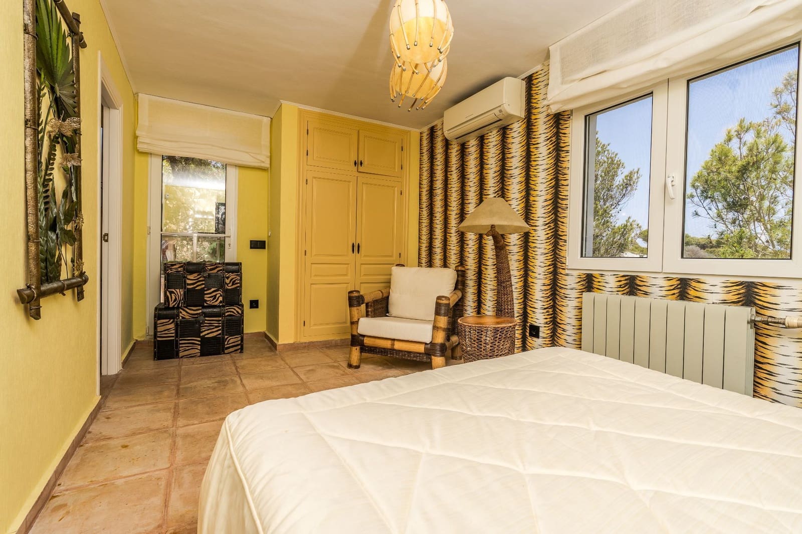 4 bedroom Villa for sale in Javea / Xabia with pool garage - € 3,500,000 (Ref: 9072085)