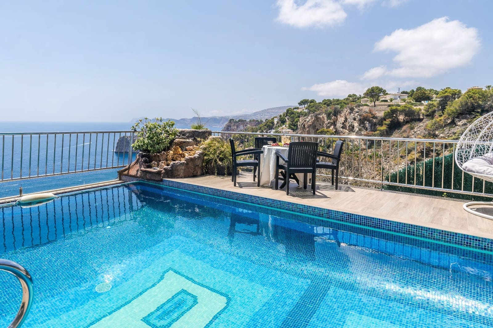 4 bedroom Villa for sale in Javea / Xabia with pool garage - € 3,500,000 (Ref: 9072085)