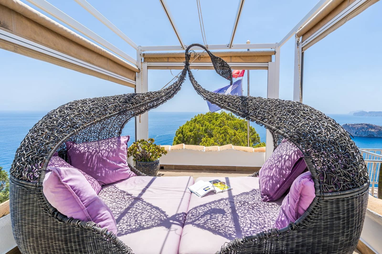 4 bedroom Villa for sale in Javea / Xabia with pool garage - € 3,500,000 (Ref: 9072085)