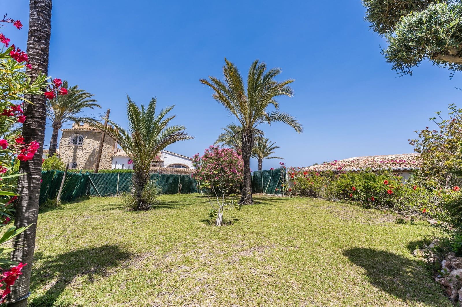 4 bedroom Villa for sale in Javea / Xabia with pool garage - € 3,500,000 (Ref: 9072085)