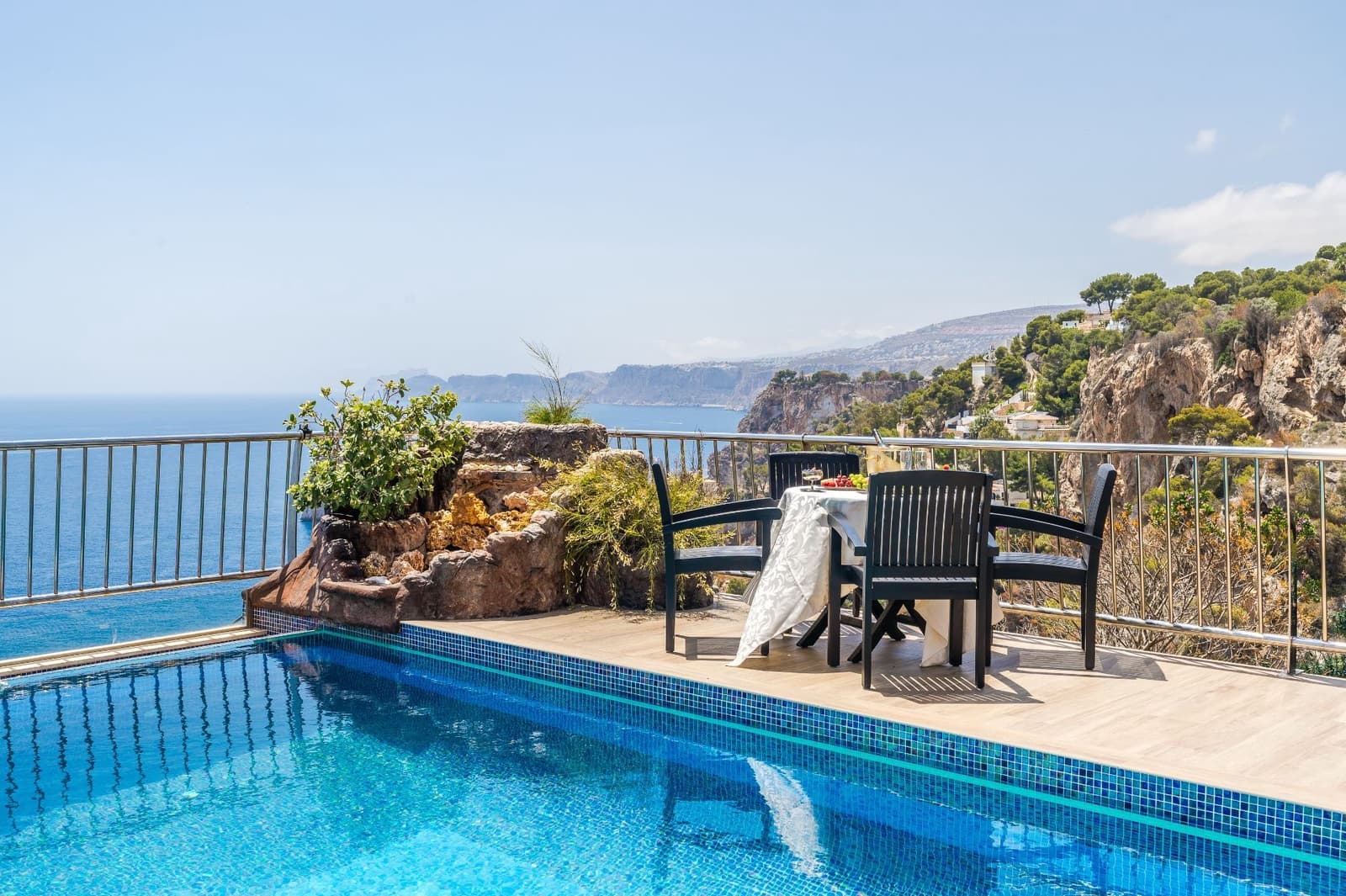 4 bedroom Villa for sale in Javea / Xabia with pool garage - € 3,500,000 (Ref: 9072085)