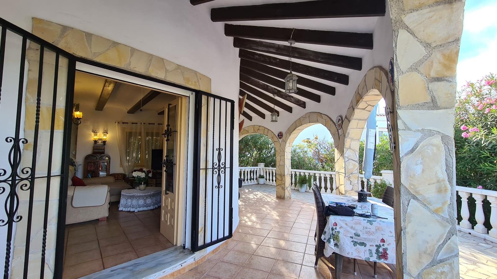 3 bedroom Villa for sale in Denia with pool garage - € 430,000 (Ref: 9072087)