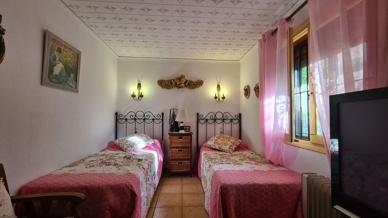 3 bedroom Villa for sale in Denia with pool garage - € 430,000 (Ref: 9072087)