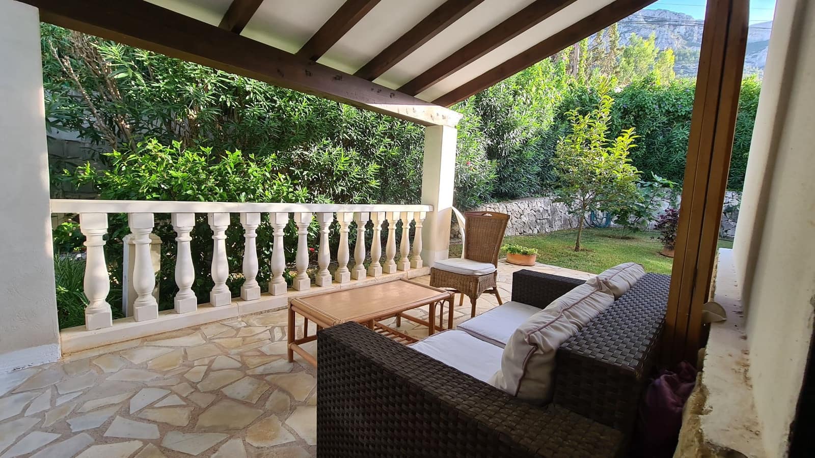 3 bedroom Villa for sale in Denia with pool garage - € 430,000 (Ref: 9072087)