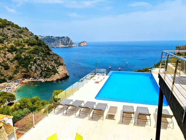 5 slaapkamer Villa te koop in Javea / Xàbia met zwembad garage - € 2.900.000 (Ref: 9072092)