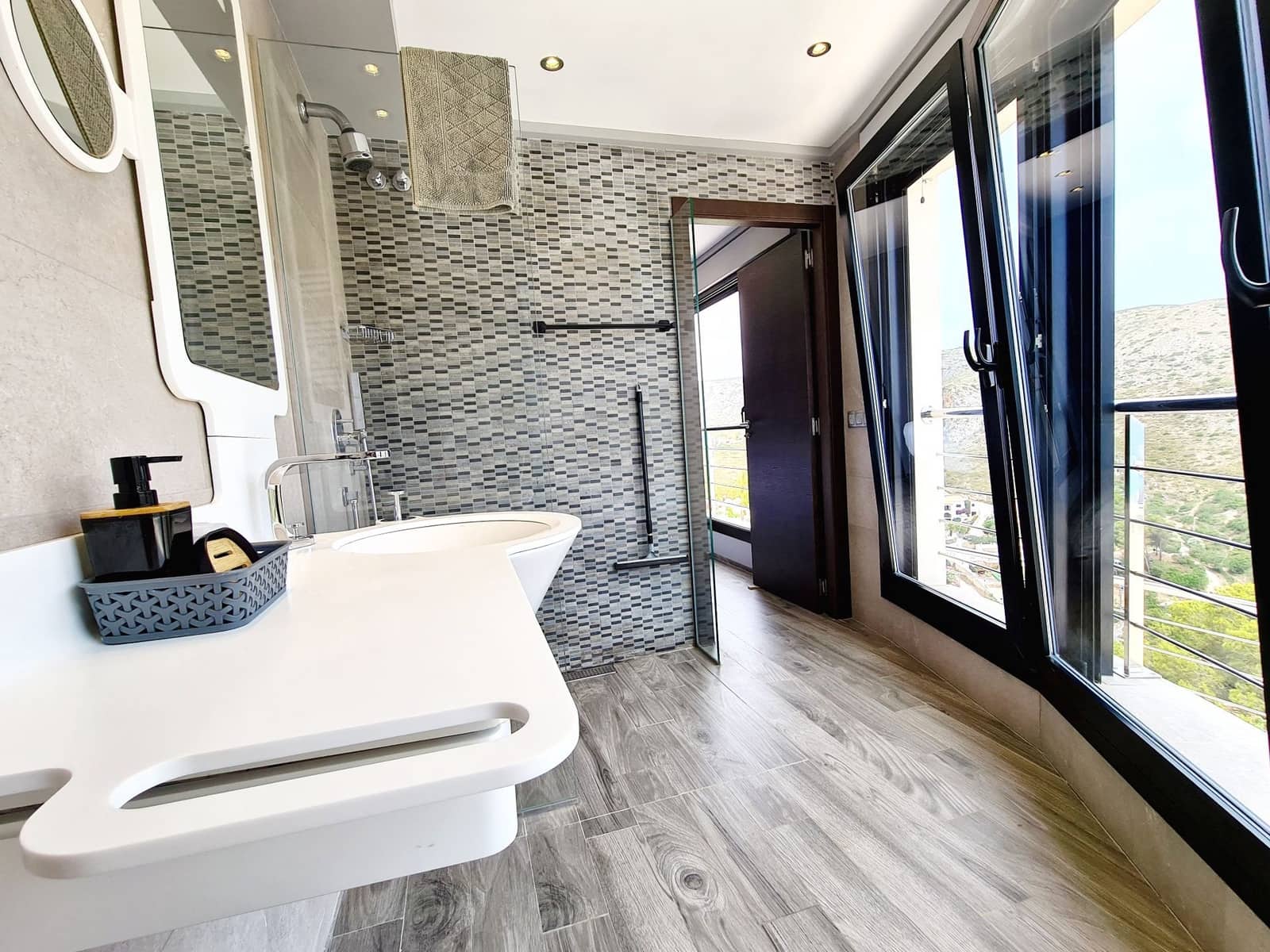 5 slaapkamer Villa te koop in Javea / Xabia met zwembad garage - € 2.900.000 (Ref: 9072092)