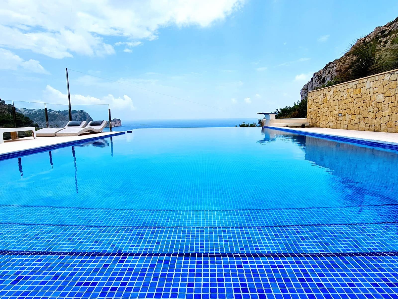 5 slaapkamer Villa te koop in Javea / Xabia met zwembad garage - € 2.900.000 (Ref: 9072092)